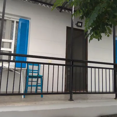 Skiron House Holiday home *