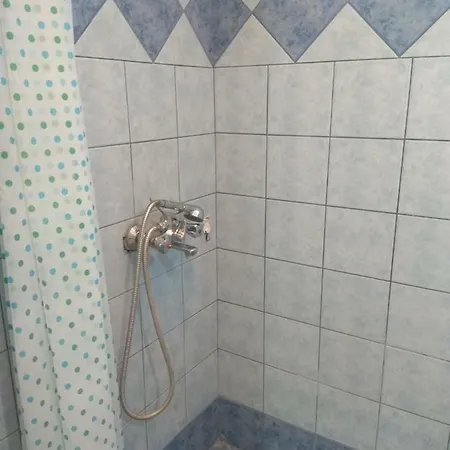 Skiron House Case de vacanță